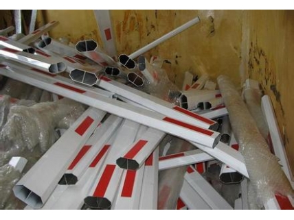 停车场道闸八角杆